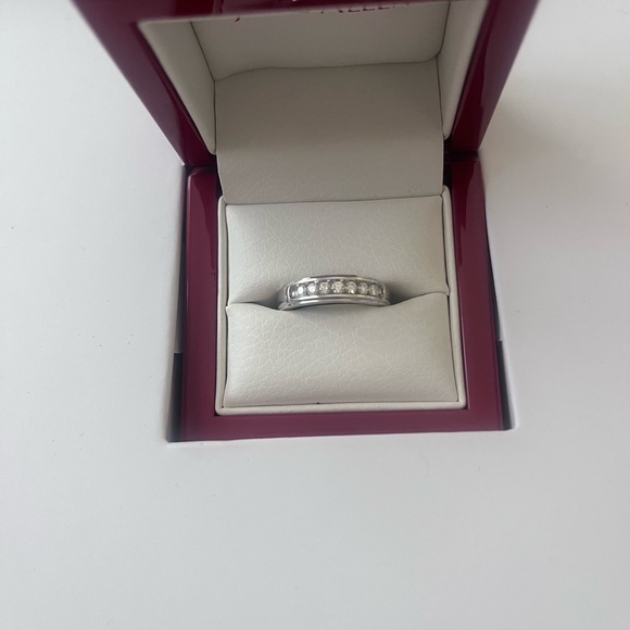 Men's white gold diamond ring size 9 brand new! James Allen - Picture 3 of 8